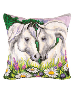 Kirjontapakkaus Tyynynpäällinen Hevoset